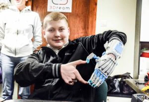 1% podatku, rehabilitacja, druk 3d, #RĘKA3D, Fundacja Otwarte Ramiona